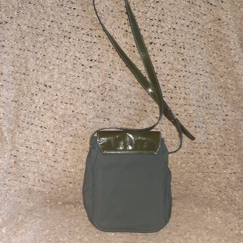 Vintage TRUSSARDI-Green Patent Signature Leather/Nylon-Cross/Shoulder-Excellent - Picture 3 of 7